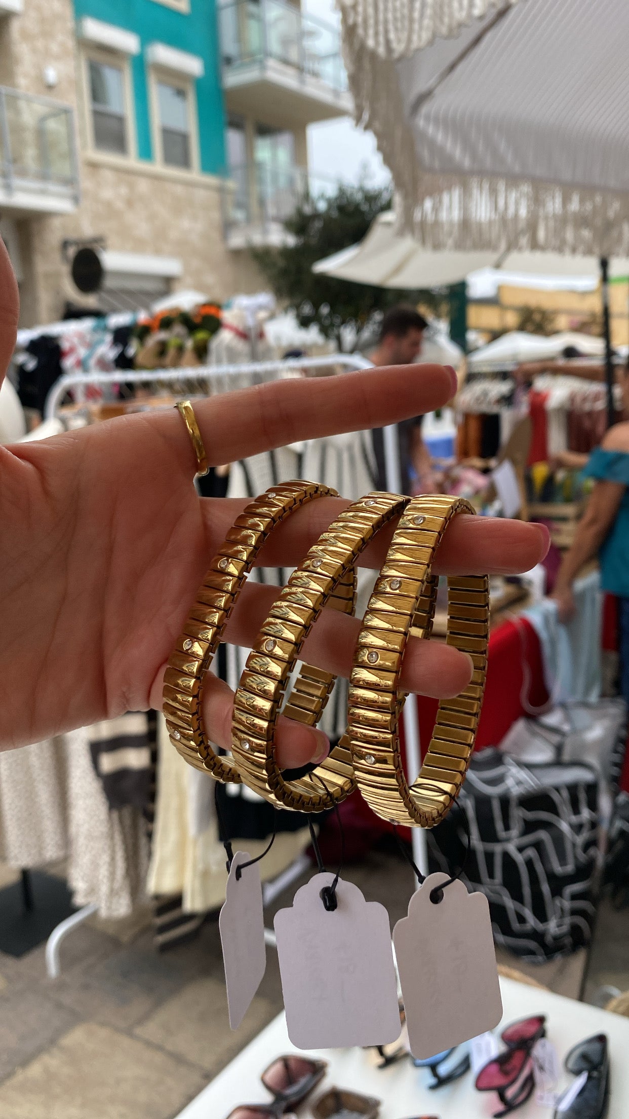 Gold Elastic Bracelet