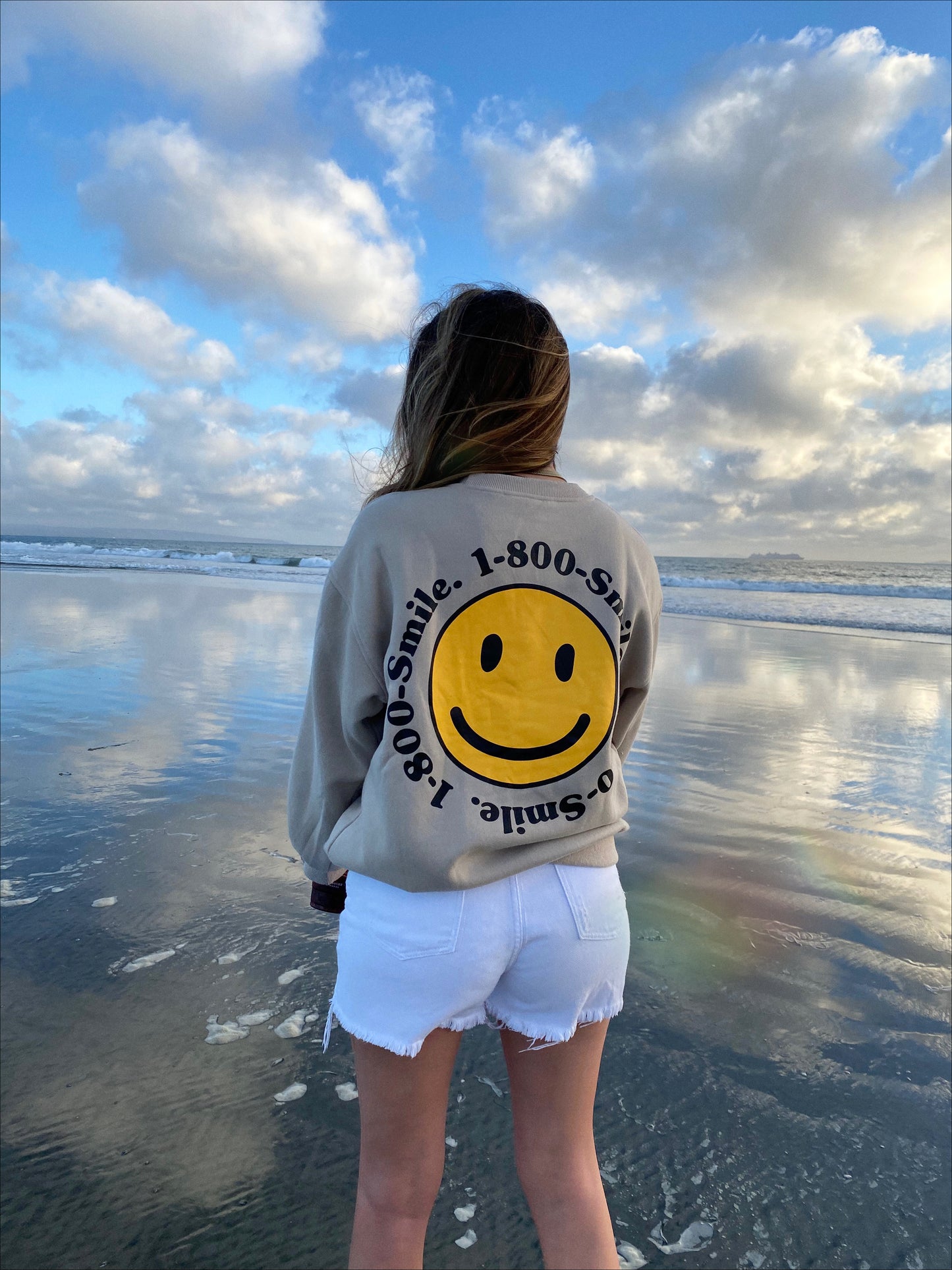 Smiles Club Pullover