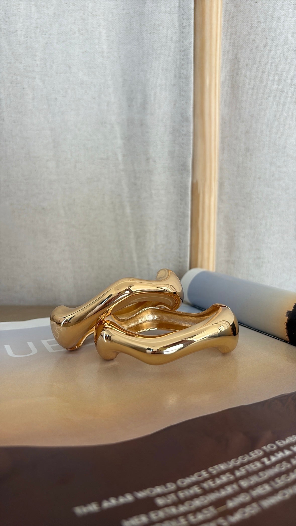 Wavy Metallic Bracelet